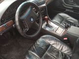 BMW 7 Series foto 3