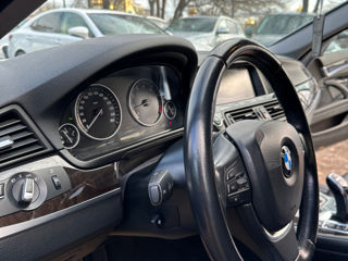 BMW 5 Series foto 12