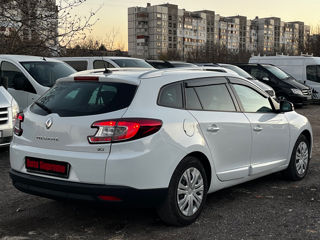 Renault Megane foto 6