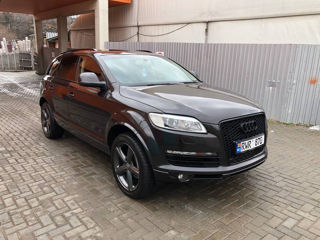 Audi Q7 foto 2