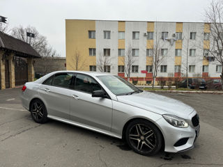 Mercedes E-Class foto 14