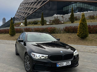 BMW 5 Series foto 1