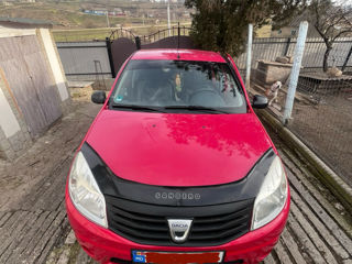 Dacia Sandero foto 2