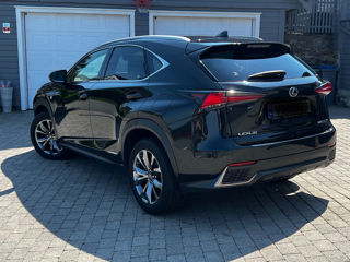 Lexus NX Series foto 4