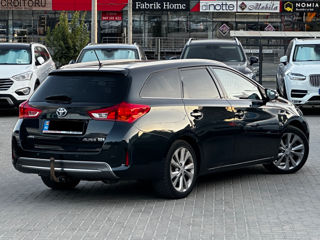 Toyota Auris foto 4