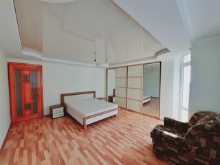 Apartament cu 2 camere, 81 m², Ciocana, Chișinău foto 4