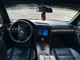 BMW 7 Series foto 11