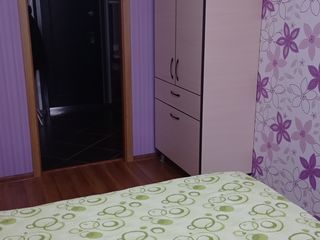 Se vinde apartament cu 2 camere foto 3