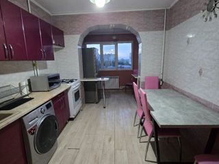 Apartament cu 4 camere, 92 m², BAM, Bălți foto 2