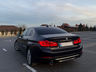 BMW 5 Series foto 2