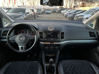 Volkswagen Sharan foto 10