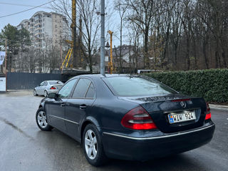 Mercedes E-Class foto 5