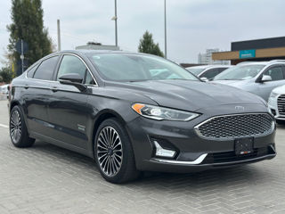 Ford Fusion foto 2