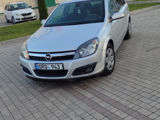 Opel Astra foto 8