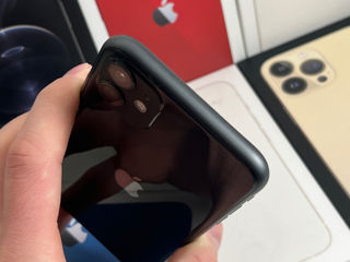 iPhone 11,Black,64GB foto 6