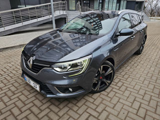 Renault Megane foto 2