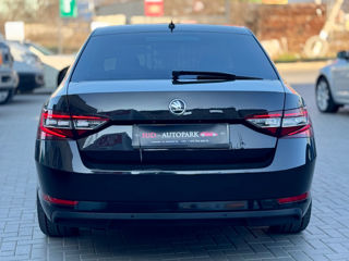 Skoda Superb foto 6