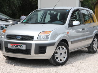 Ford Fusion foto 3