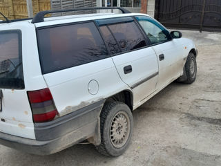 Opel Astra foto 8