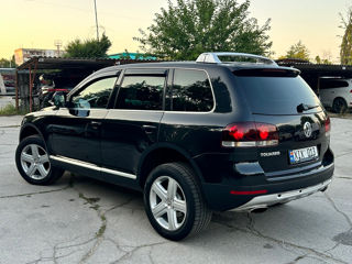 Volkswagen Touareg foto 7