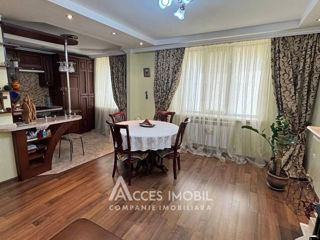 Apartament cu 3 camere, 71 m², Buiucani, Chișinău foto 2