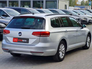 Volkswagen Passat foto 5