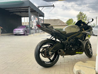 Suzuki GSX-R 750 foto 6