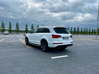 Audi Q7 foto 7