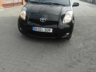 Toyota Yaris foto 5