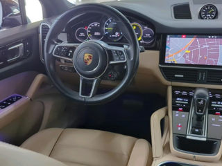 Porsche Cayenne foto 6