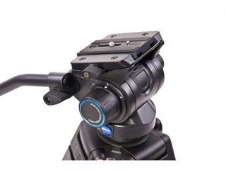 Профессиональный видеоштатив Benro A572TS6 ,stare ideala !!! foto 2