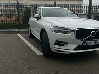 Volvo XC60 foto 2