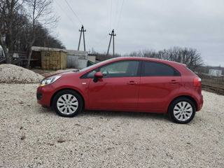 KIA Rio foto 2