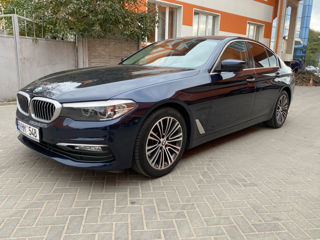 BMW 5 Series foto 2