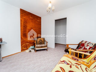 Apartament cu 3 camere, 45 m², Poșta Veche, Chișinău foto 10