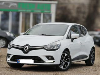 Renault Clio foto 2