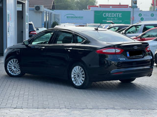 Ford Fusion foto 5