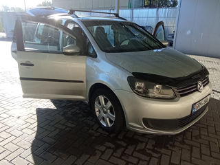 Volkswagen Touran foto 6