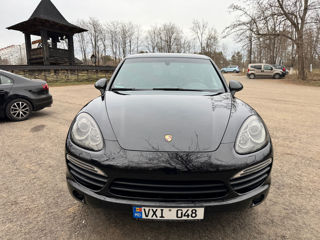 Porsche Cayenne foto 2