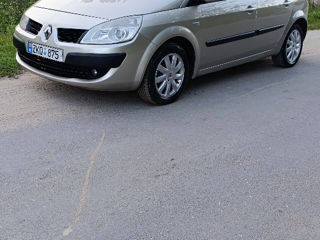 Renault Scenic фото 1