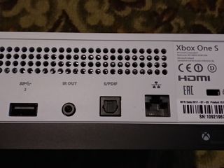 Игровая приставка Microsoft Xbox One S 500gb foto 4