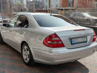 Mercedes E-Class foto 3