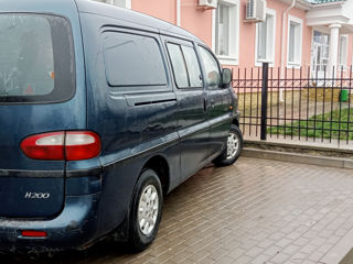 Hyundai H200