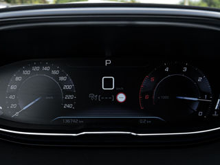 Peugeot 5008 foto 10