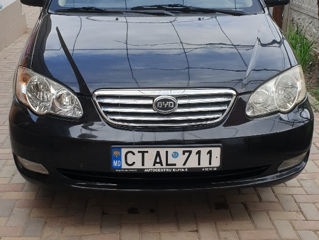 Byd F3 foto 1