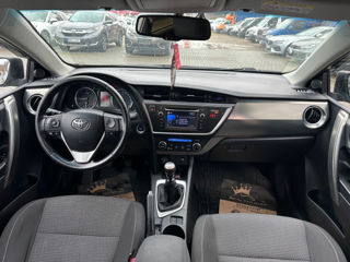 Toyota Auris foto 10