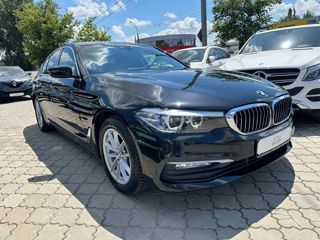 BMW 5 Series foto 1