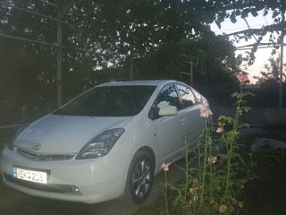 Toyota Prius foto 1