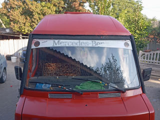 Mercedes Mercedes. 208 foto 2