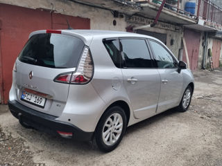 Renault Scenic foto 2